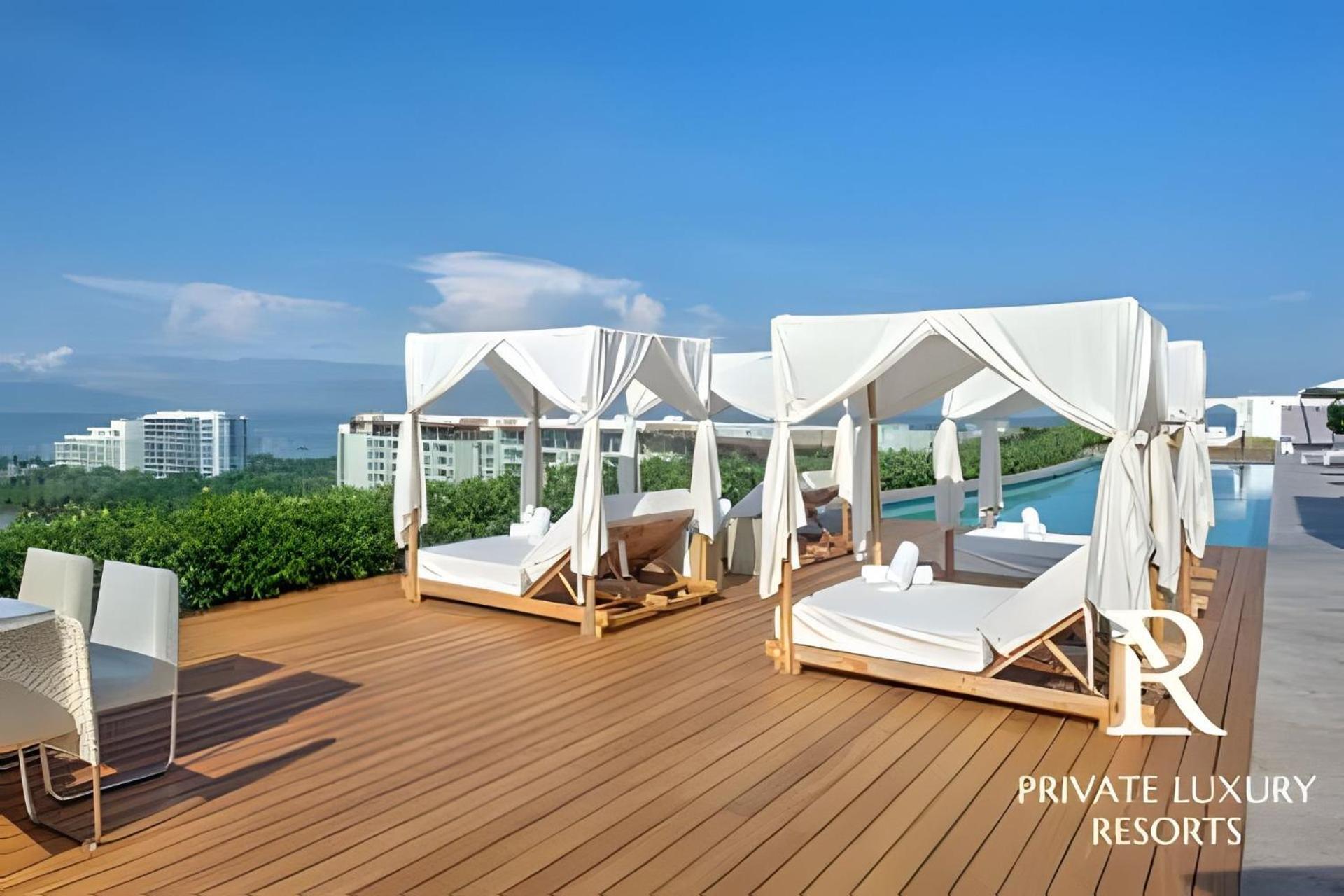 Grand Luxxe Two Bedroom Villa- נובו ואלארטה מראה חיצוני תמונה
