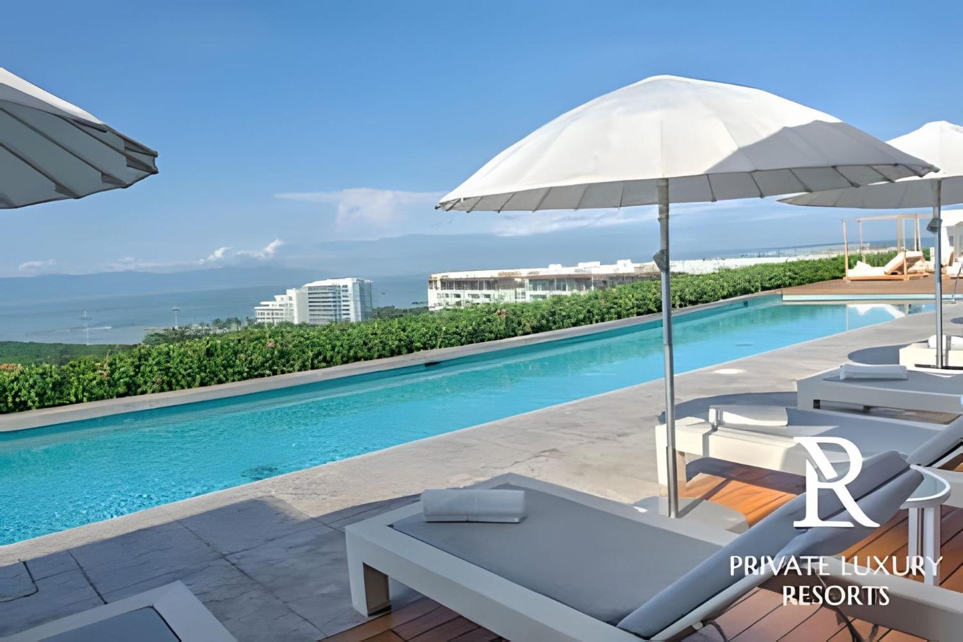 Grand Luxxe Two Bedroom Villa- נובו ואלארטה מראה חיצוני תמונה