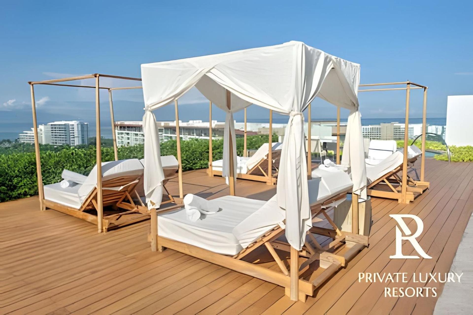 Grand Luxxe Two Bedroom Villa- נובו ואלארטה מראה חיצוני תמונה